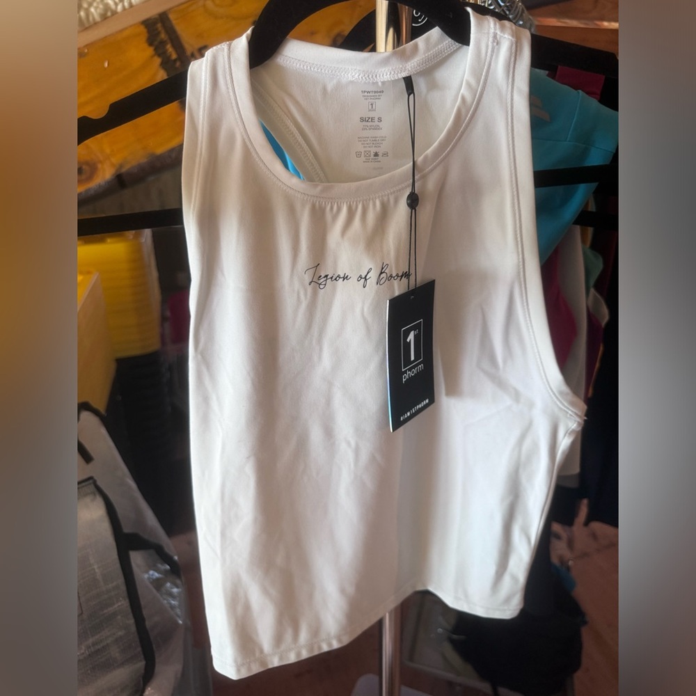 1st Phorm Tank BNWT